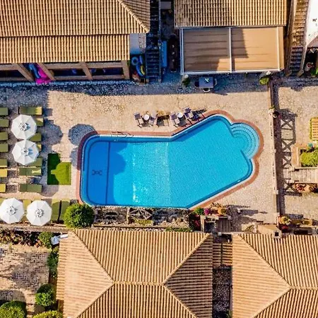 Garden Village 别墅